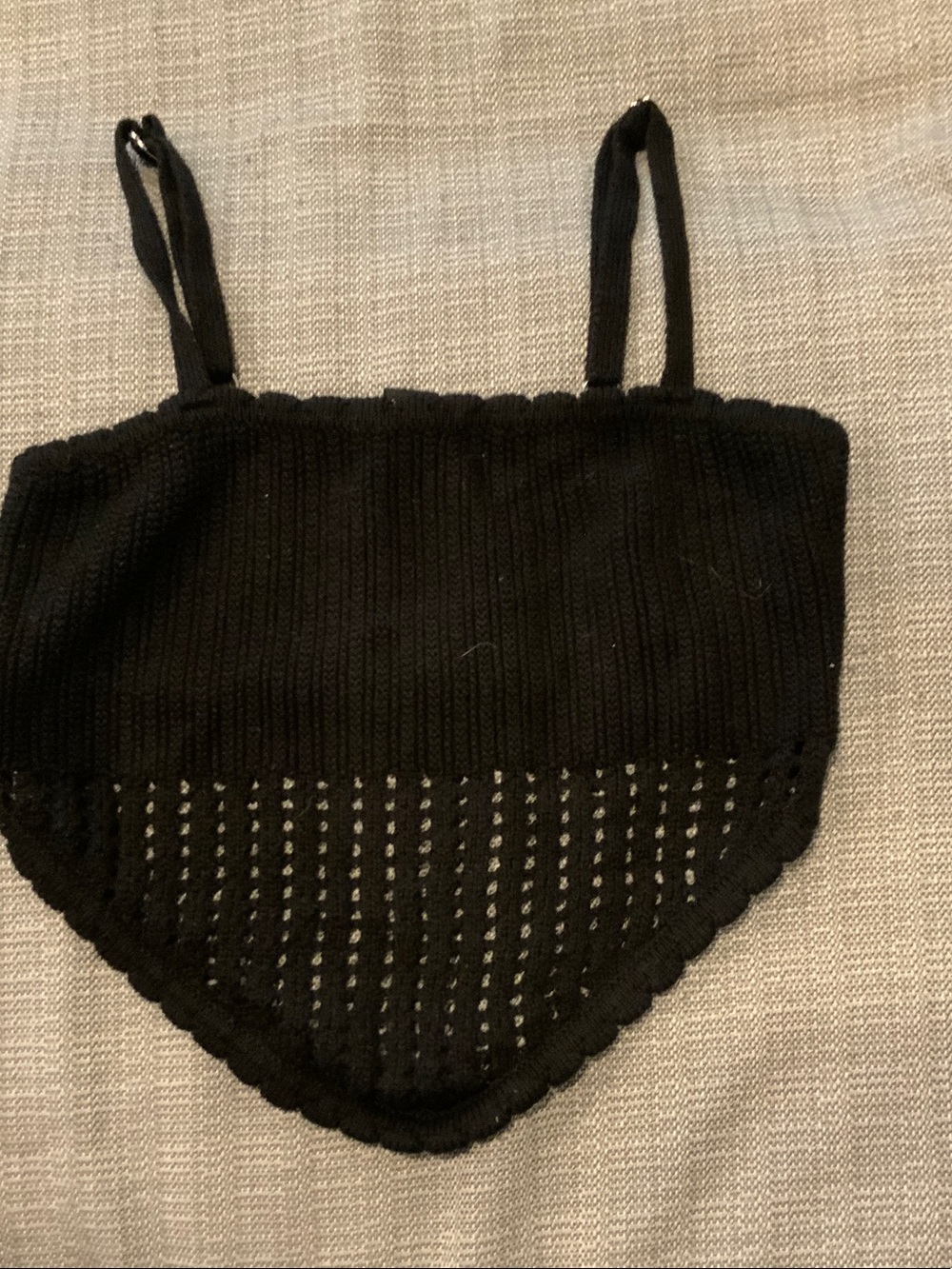 Forever 21 Black Ribbed Knit Pointed-Hem Cropped Tank